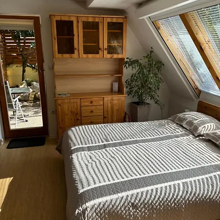 Lipa アパート マリボル